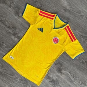 Home camiseta selección colombia 2026 hombre – tela microperforada – escudos encauchetados